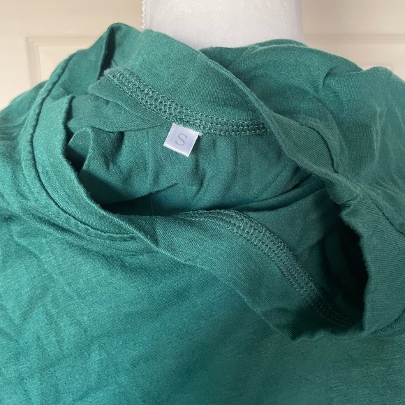 Green “What Up, Grinches” Funny Christmas Holiday Women's Short Sleeve Top Small - Picture 8 of 11